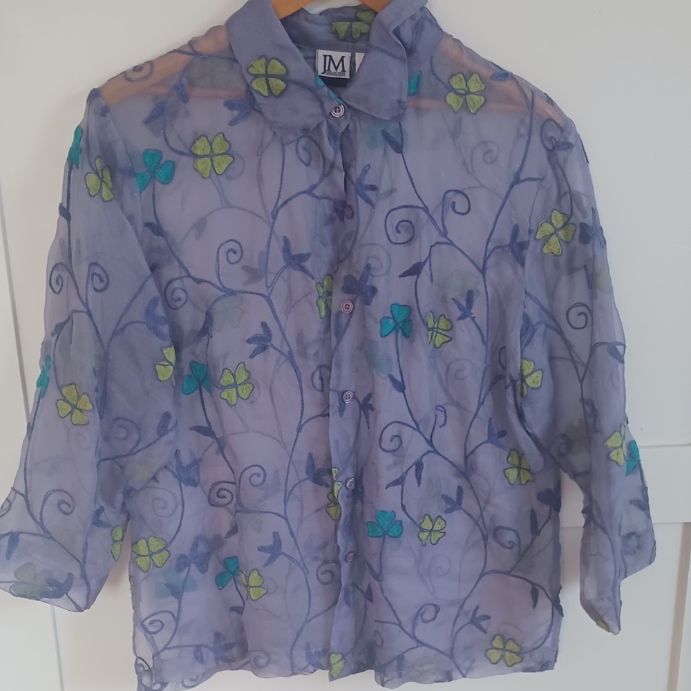 Embroidered Women's XL over blouse/ jacket